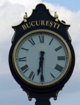 Image d'un horloge a Bucharest